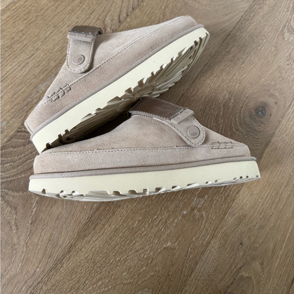Ugg Goldenstar clog